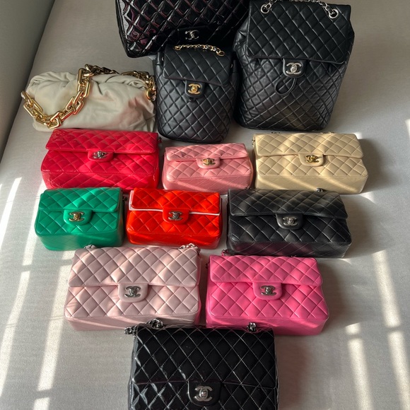 Meet your Posher, Cee - Picture 3 of 3